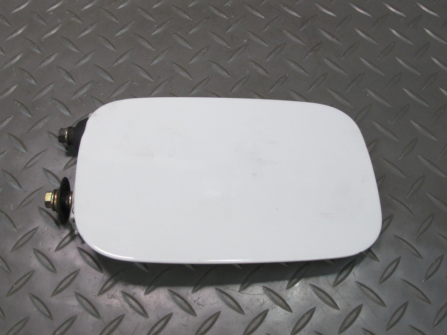 01-06 BMW E46 330ci Convertible Fuel Tank Filler Door Lid Cover White OEM