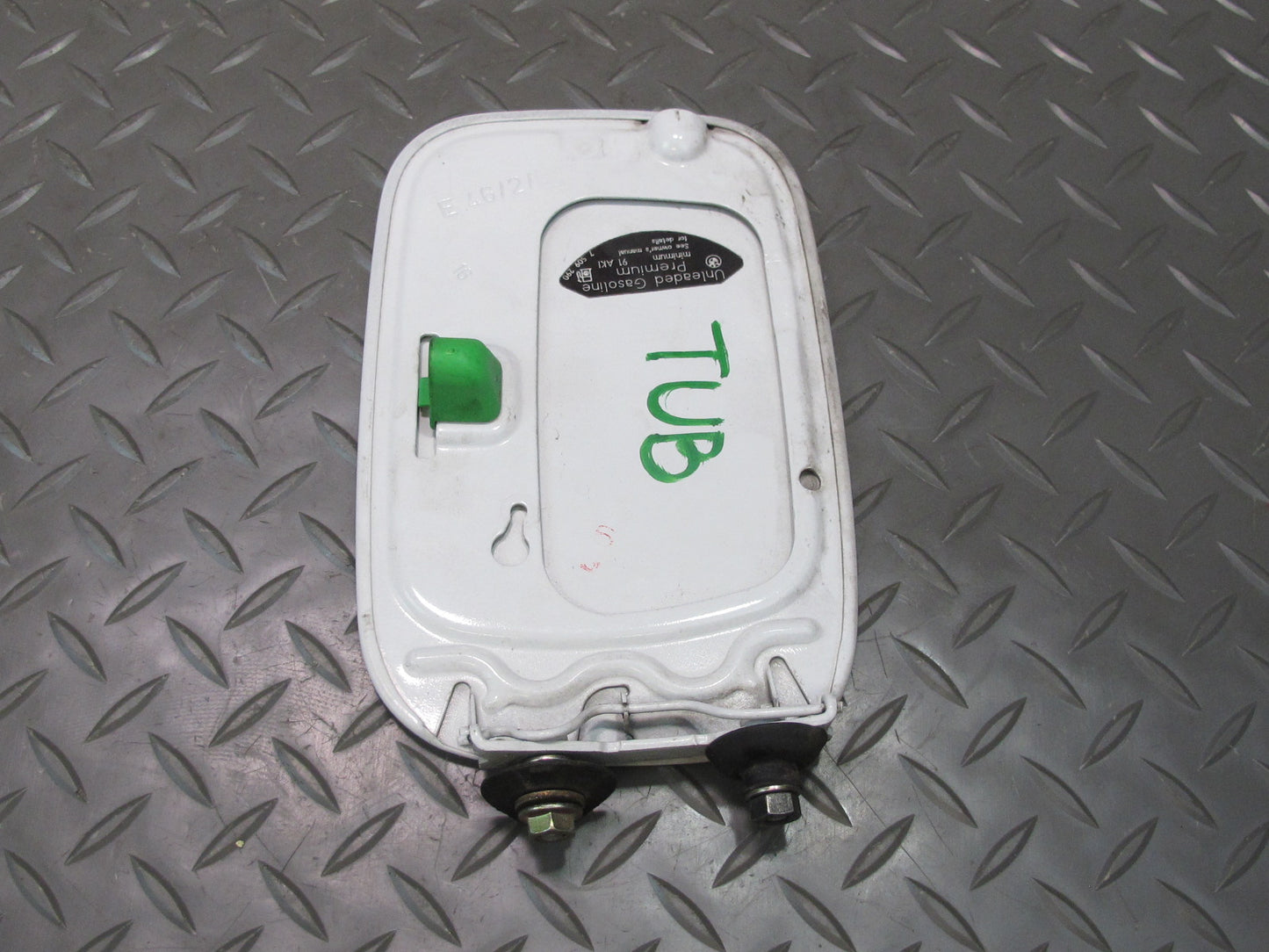 01-06 BMW E46 330ci Convertible Fuel Tank Filler Door Lid Cover White OEM