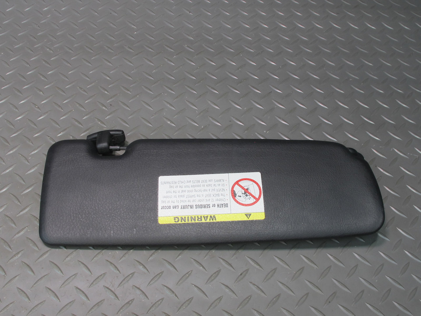 01-06 BMW E46 330ci Convertible Set of 2 Front Left & Right Sun Visor Black OEM