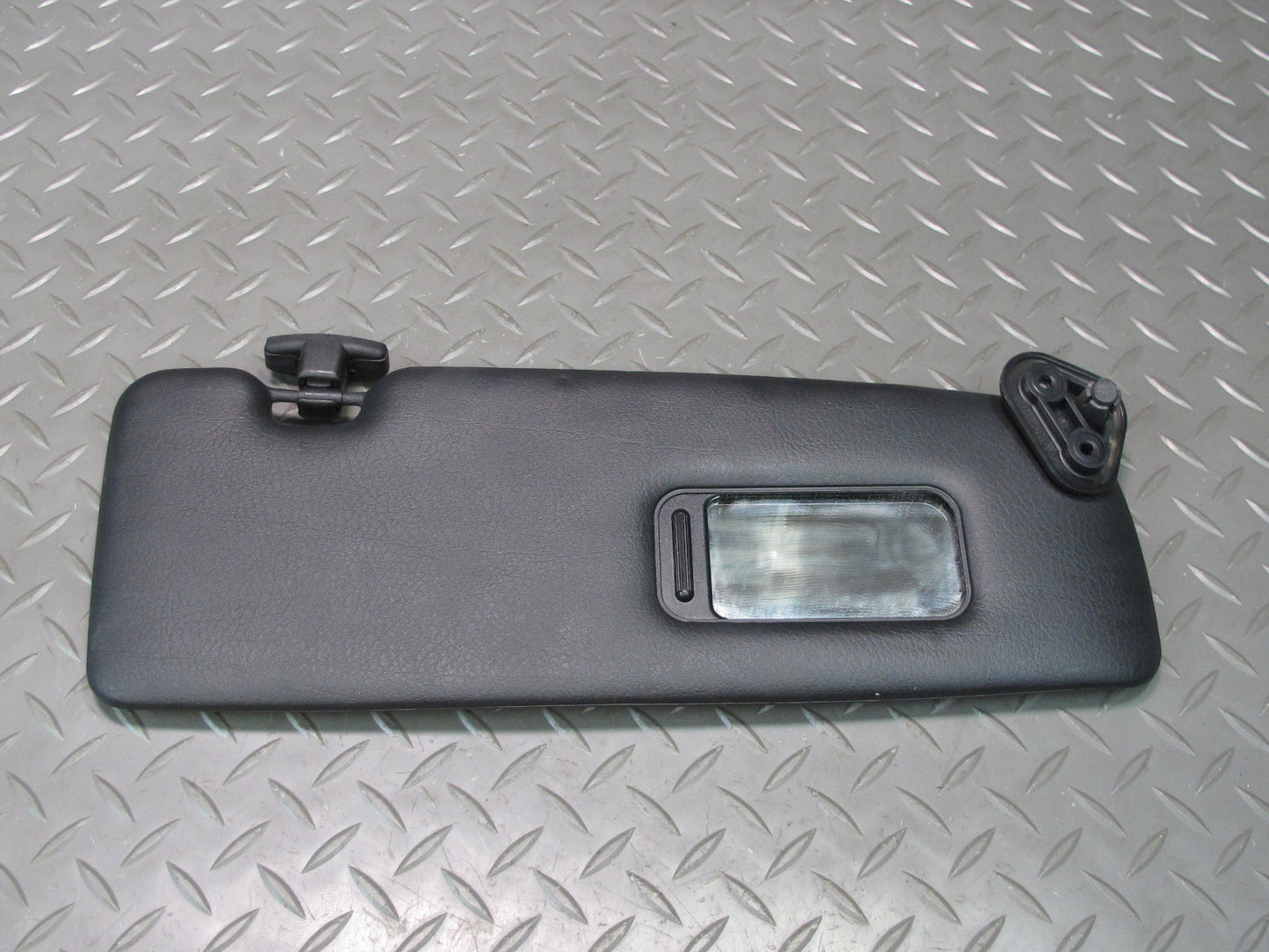 01-06 BMW E46 330ci Convertible Set of 2 Front Left & Right Sun Visor Black OEM