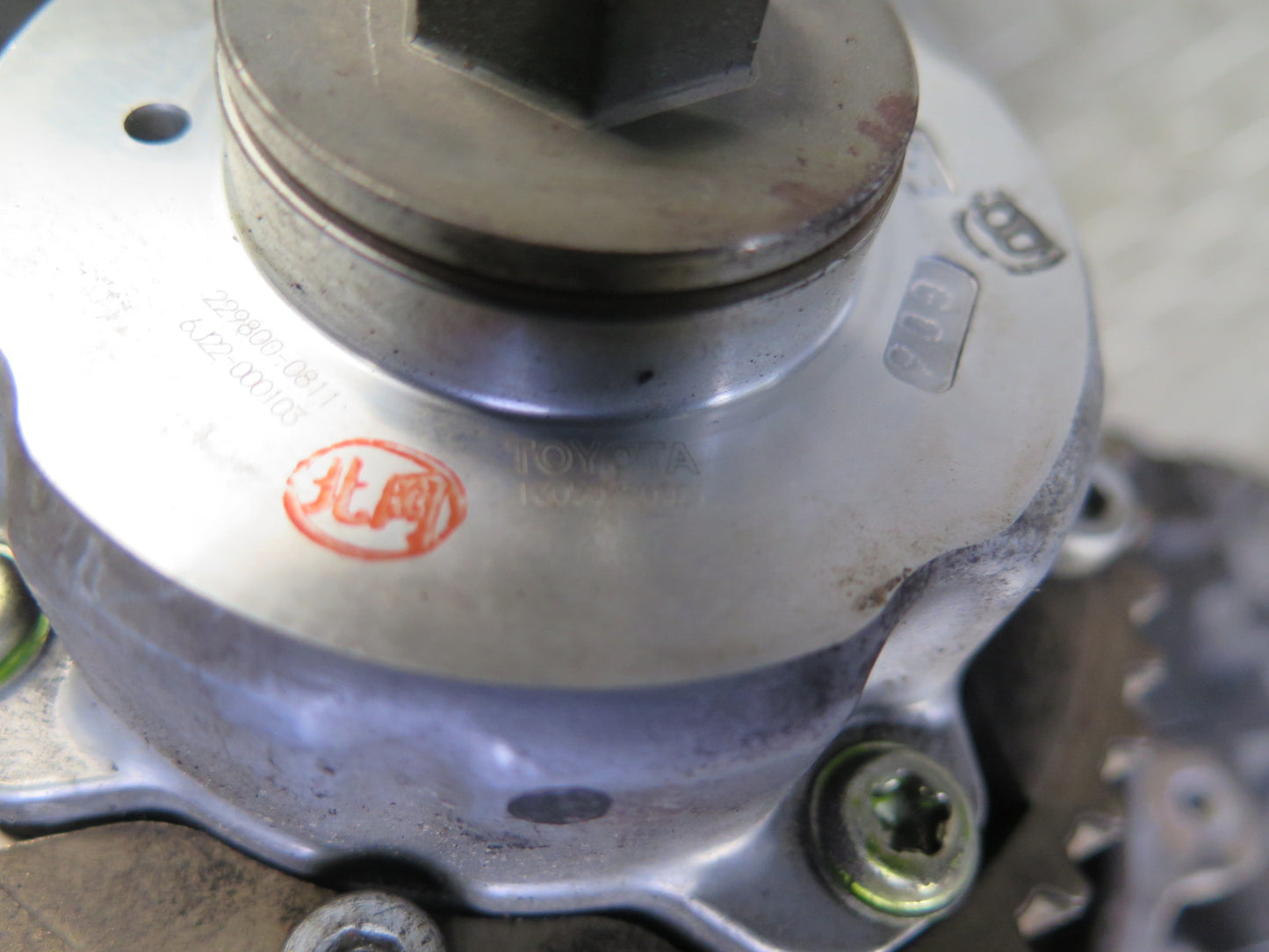 2005-2009 Lexus UZJ120L GX470 4.7L 2UZFE Engine Right Side Cylinder Head Assy