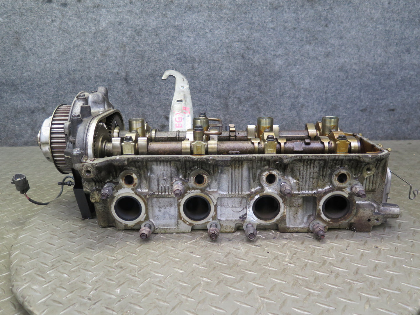 2005-2009 Lexus UZJ120L GX470 4.7L 2UZFE Engine Left Side Cylinder Head Assy