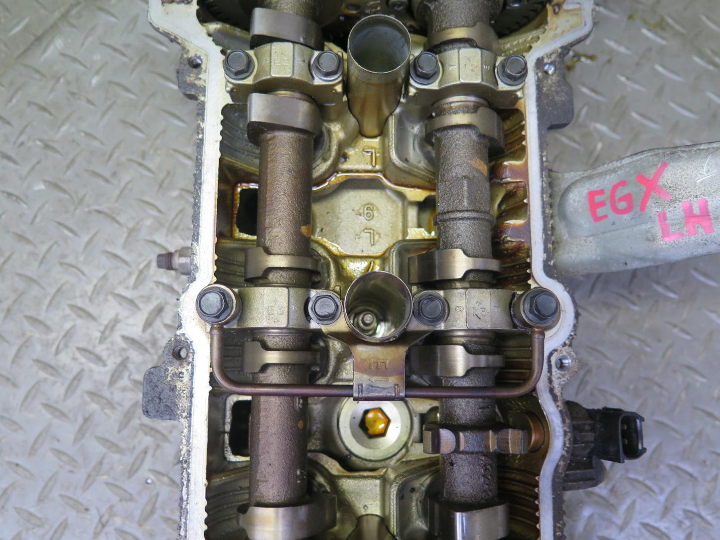 2005-2009 Lexus UZJ120L GX470 4.7L 2UZFE Engine Left Side Cylinder Head Assy