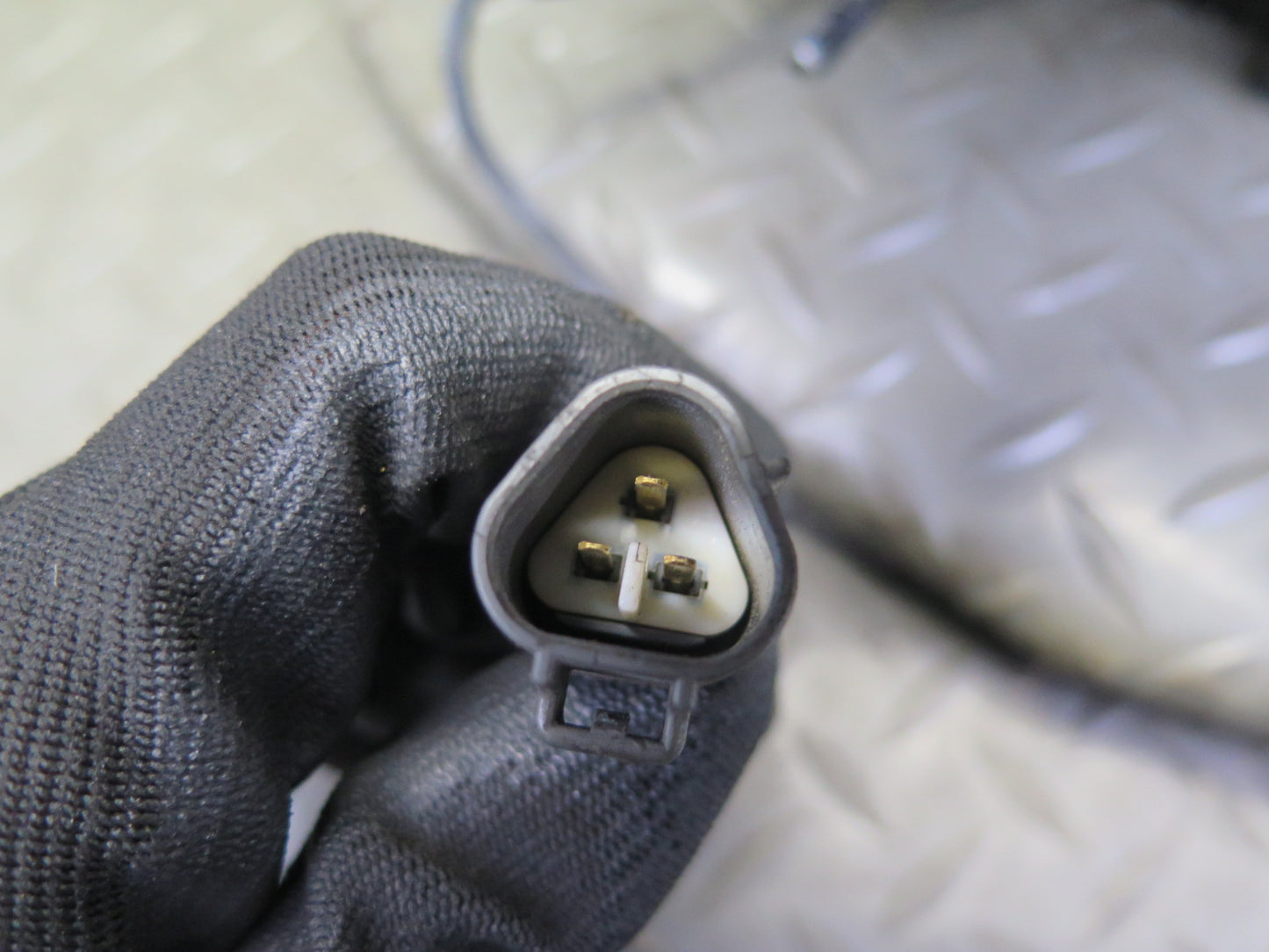 2005-2009 Lexus UZJ120L GX470 4.7L 2UZFE Engine Left Side Cylinder Head Assy