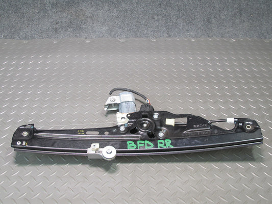 2006-2010 BMW E60 E61 M5 530i Rear Right Door Window Regulator w Motor 7075674