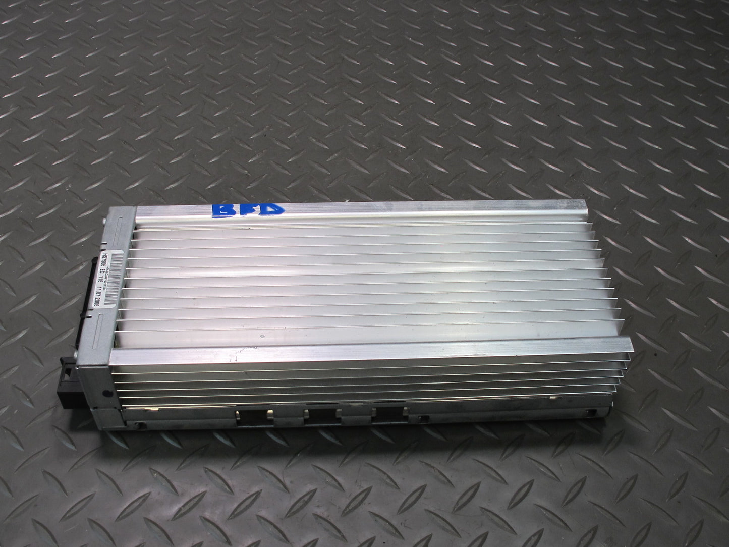 2006-2010 BMW E60 M5 535i TOP Hifi Professional DSP Audio System Amplifier AMP