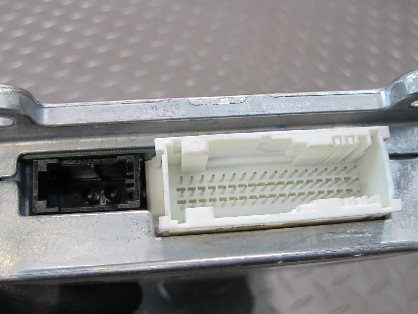 2006-2007 BMW E60 M5 Bluetooth Communication Control Module 9120742