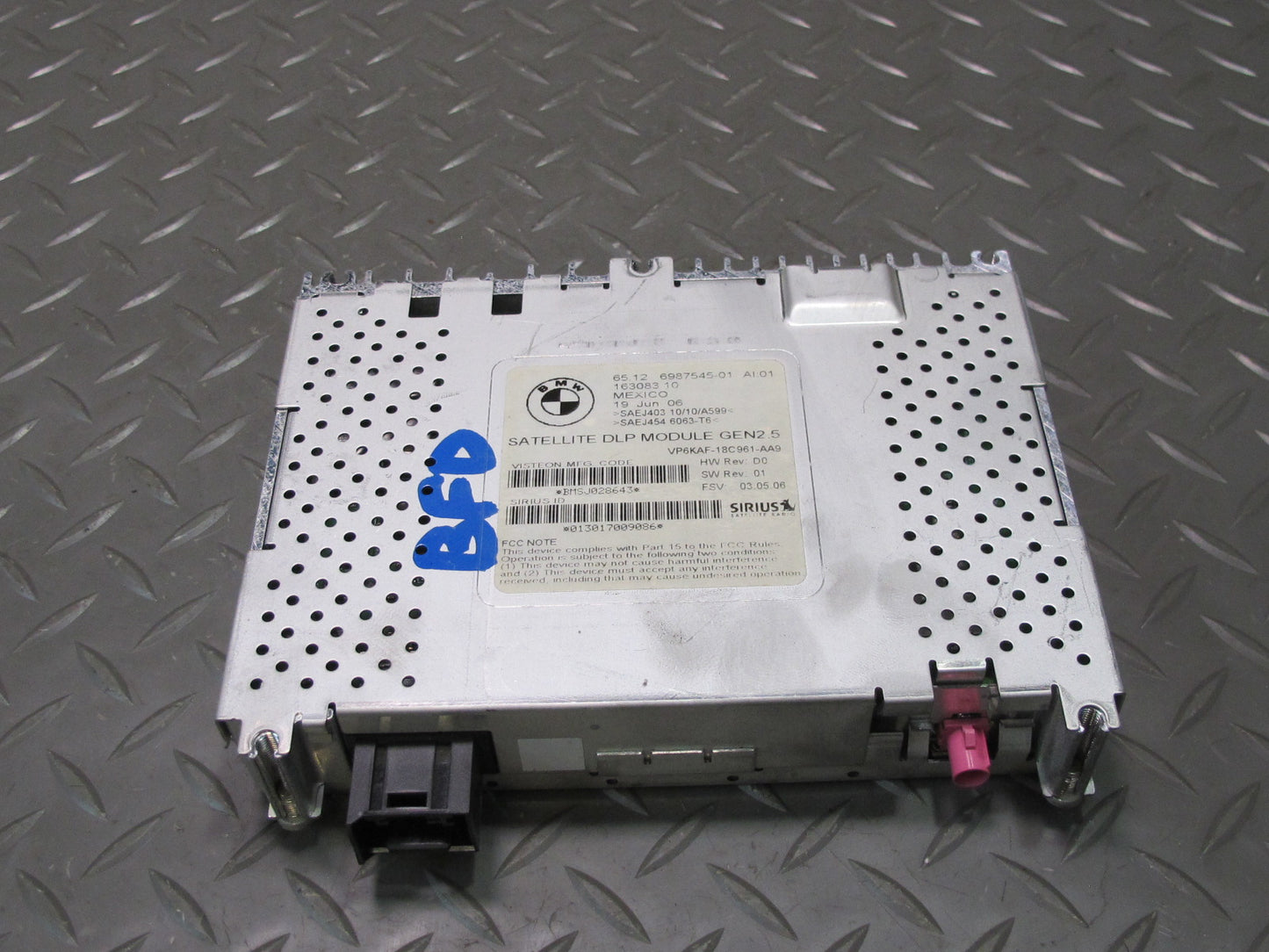 2006-2007 BMW E60 M5 Sirius Satellite Radio Receiver Module 6987545