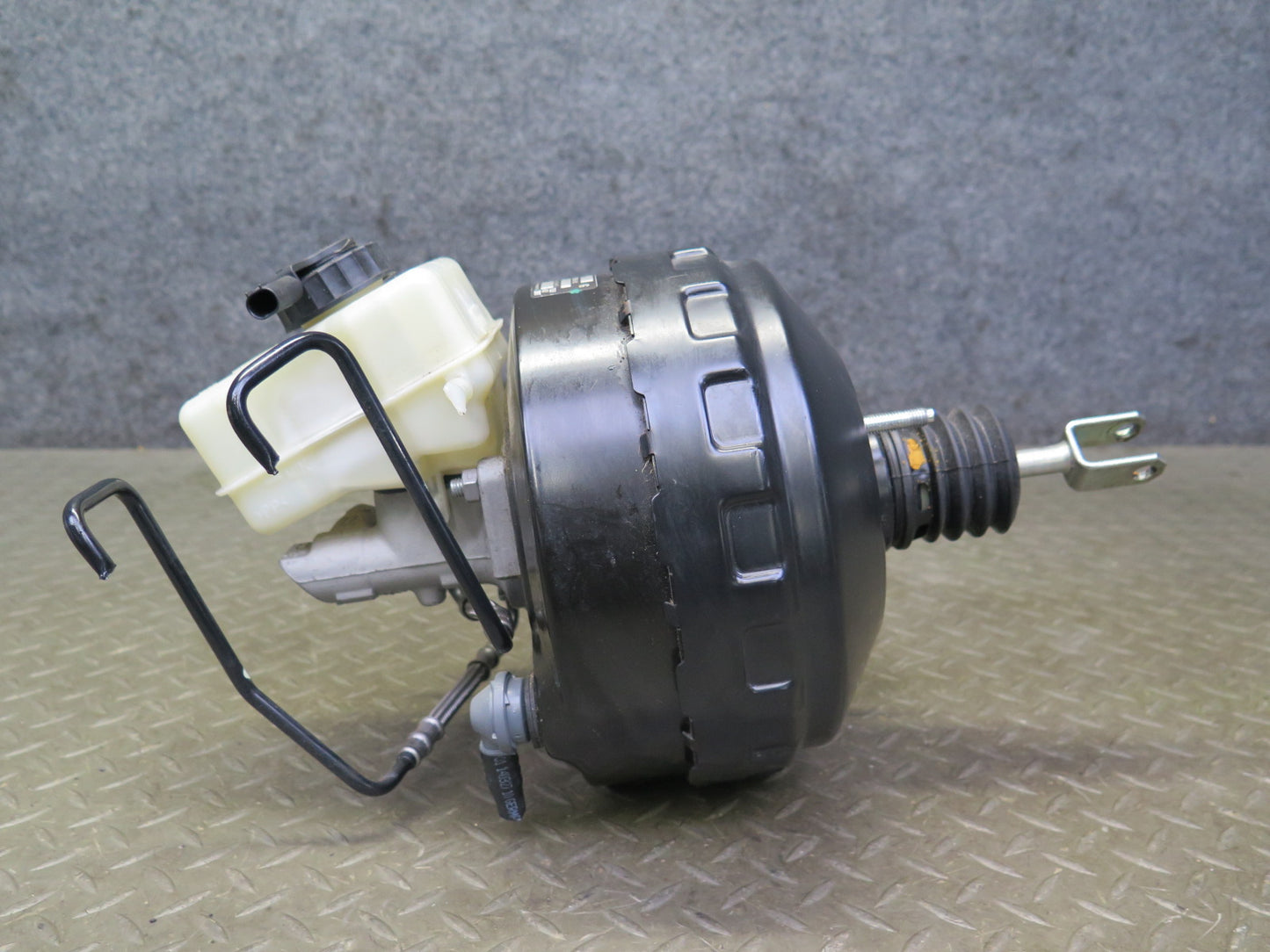 07-13 BMW E90 E92 E93 335i Brake Master Cylinder Booster Fluid Reservoir OEM