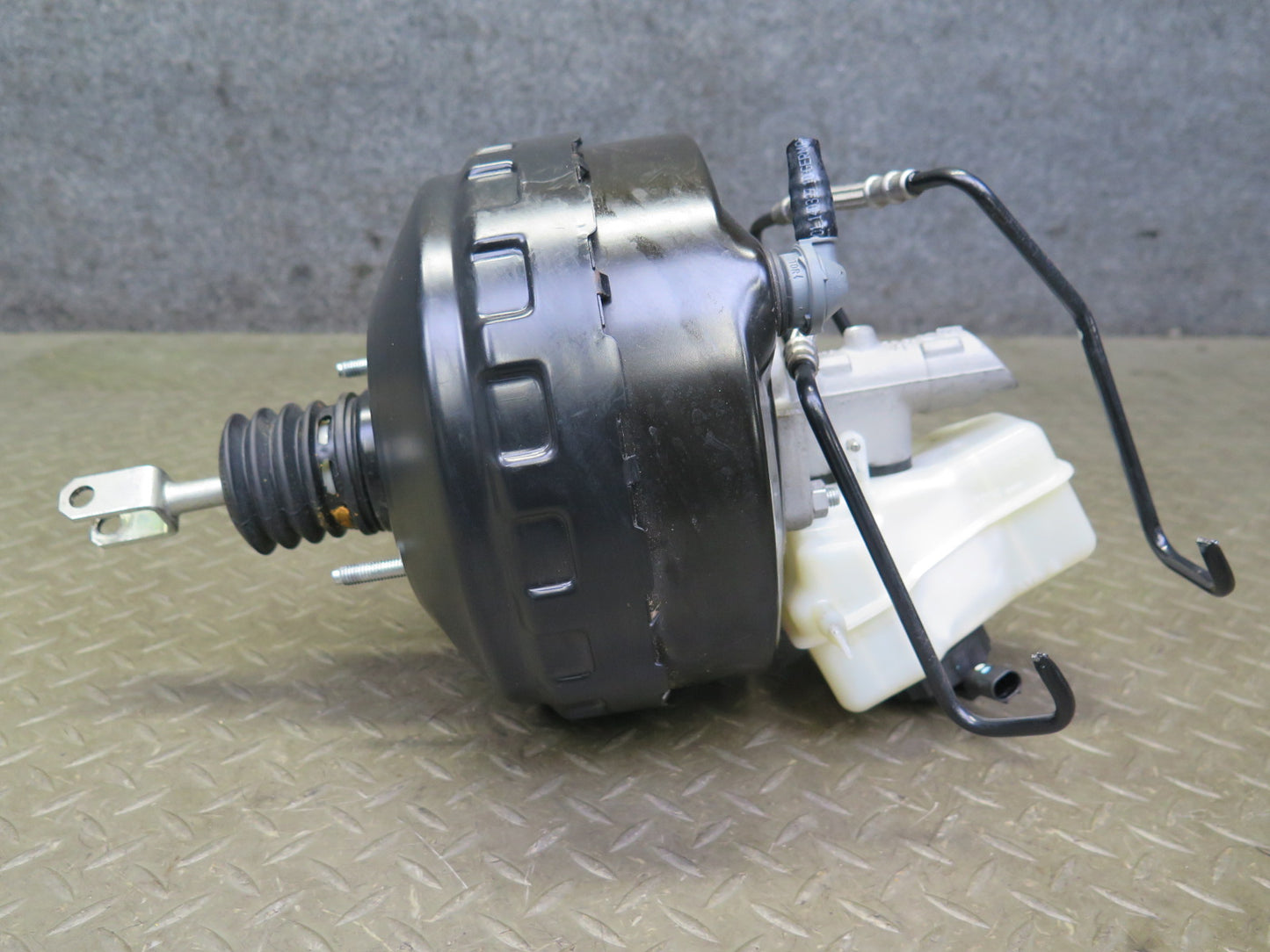 07-13 BMW E90 E92 E93 335i Brake Master Cylinder Booster Fluid Reservoir OEM