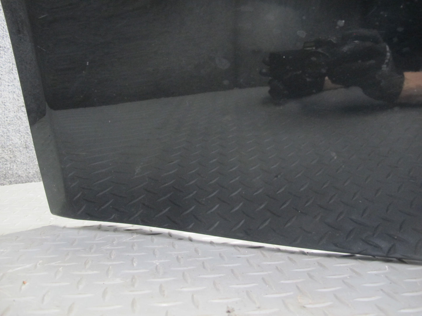 2006-2010 BMW E60 M5 Rear Bumper Cover w PDC Black 7896847