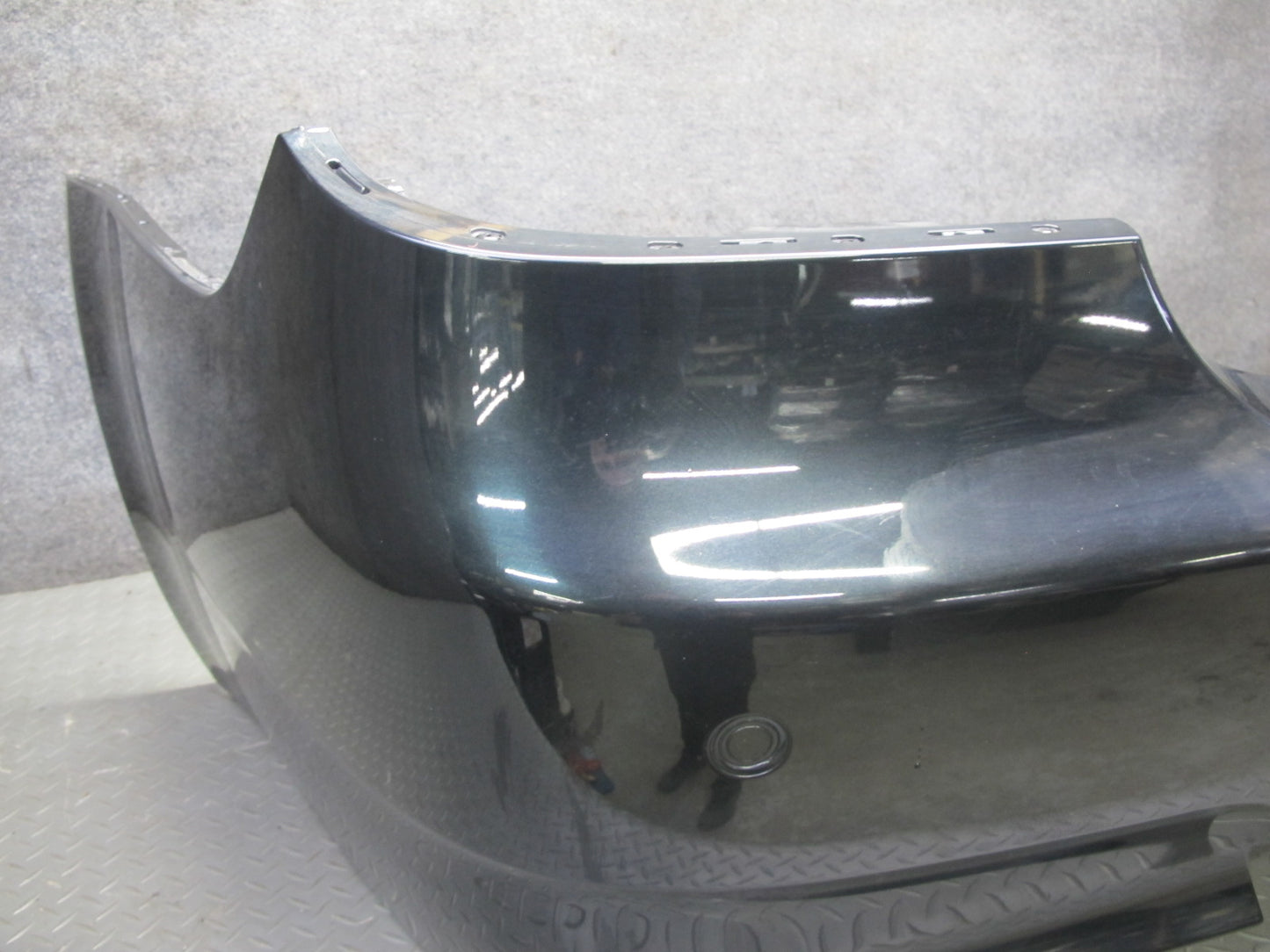 2006-2010 BMW E60 M5 Rear Bumper Cover w PDC Black 7896847