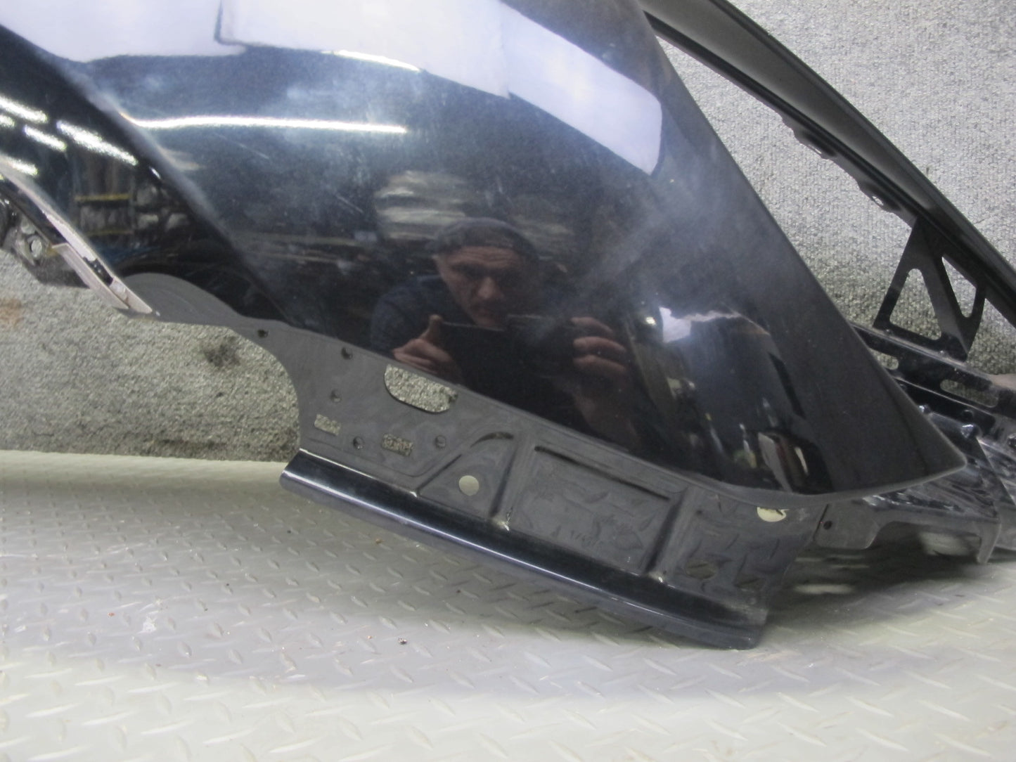 2011-2014 Porsche Cayenne 958 Front Right Pass Side Fender Panel Cover Black