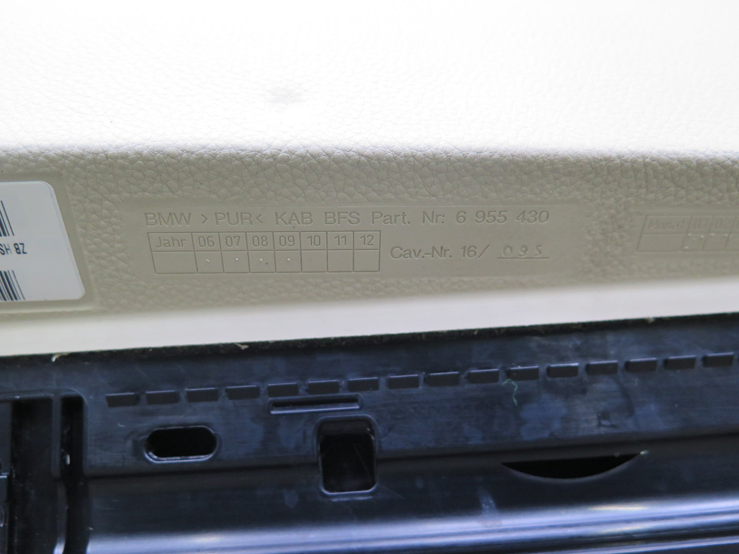 07-13 BMW E93 335i Convertible Dash Glove Box Storage Compartment Creambeige OEM