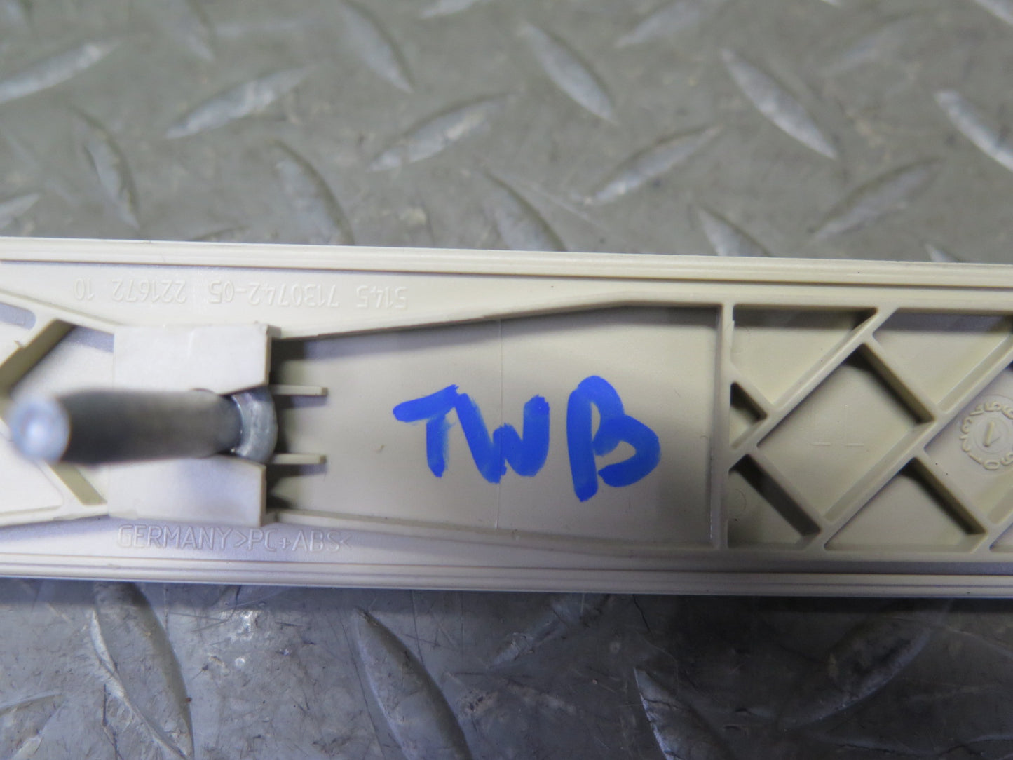 07-13 BMW E92 E93 335i Dash CUP Holder Trim Bezel Cover Panel Creambeige OEM