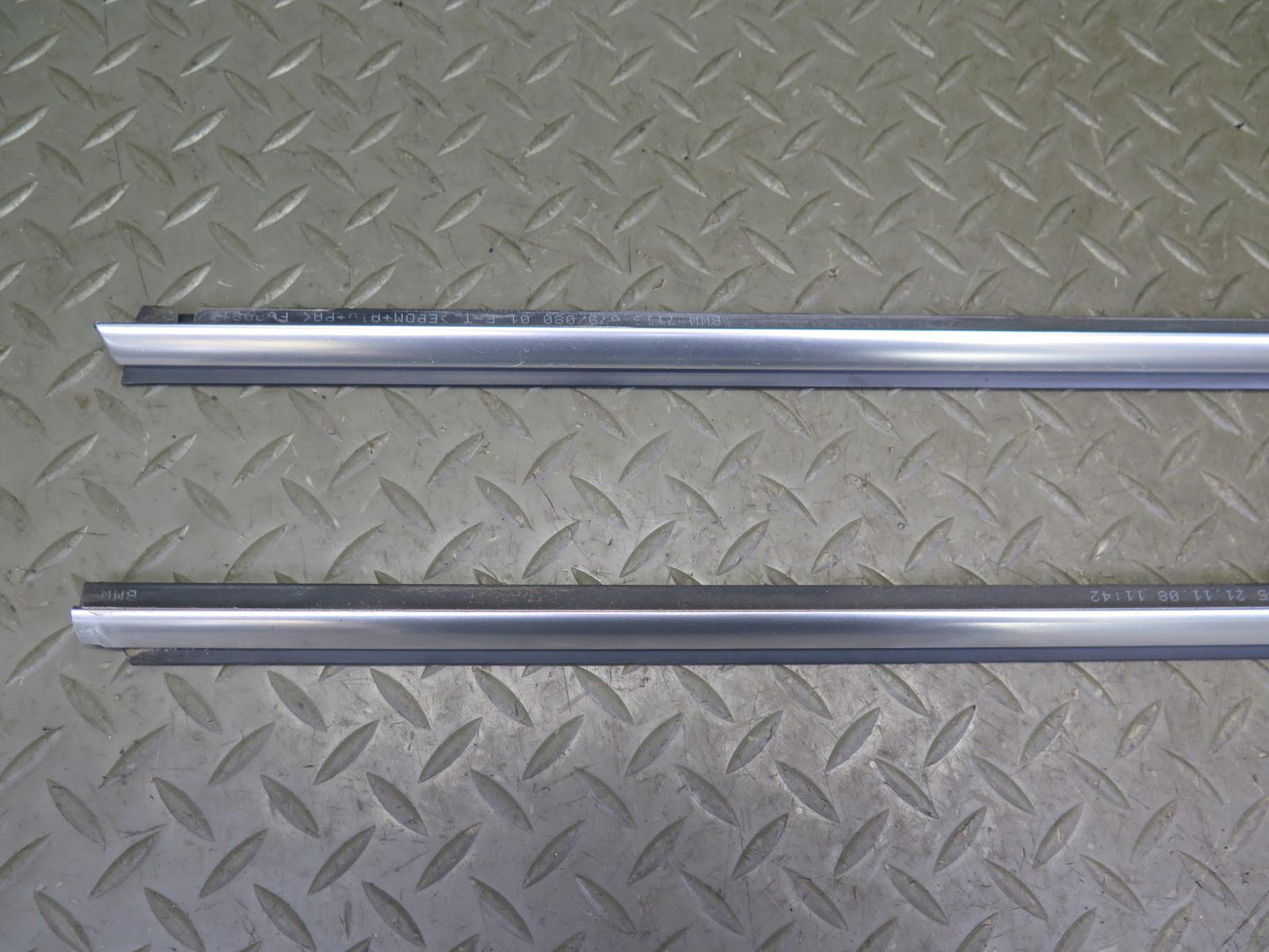 07-13 BMW E92 E93 335i Set of 2 Left & Right Door Chrome Molding Strip OEM
