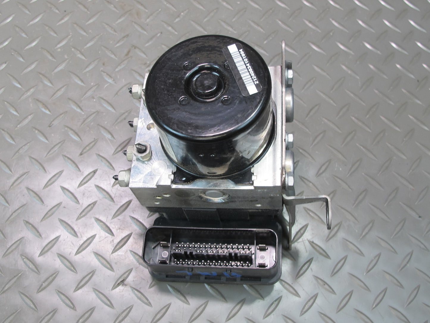 09-10 BMW E90 E92 E93 335i DSC Anti Lock Brake ABS Pump Module 6790146 OEM