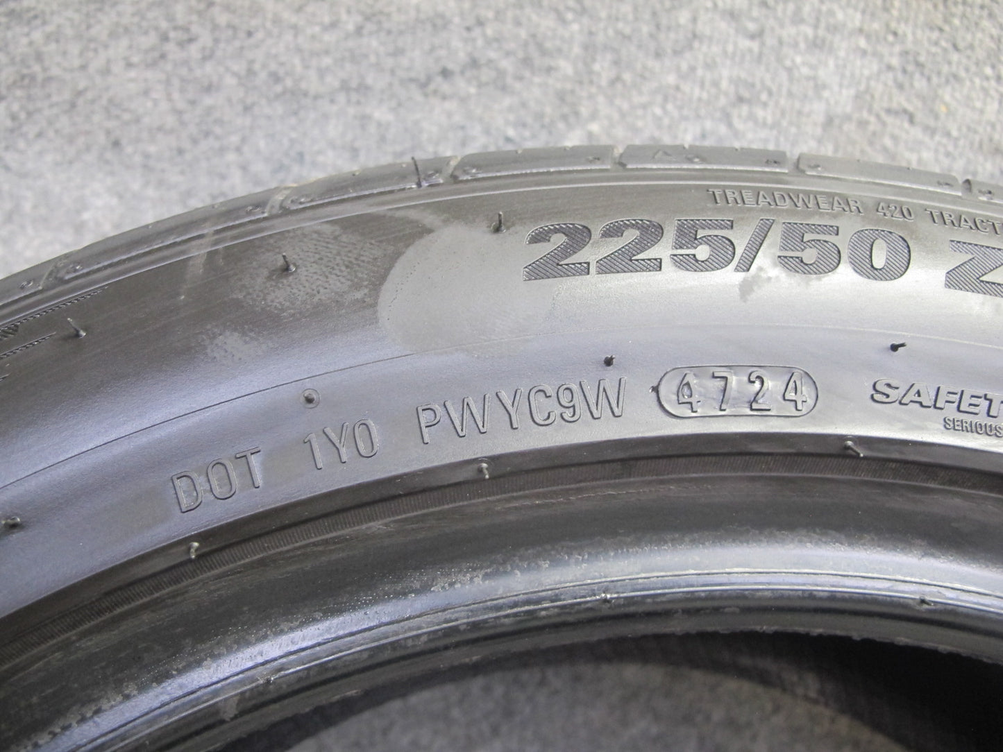 Set of 2 Kumho Ecsta 4X II A/S Tire 225/50 ZR17 98W 0923 4724 8/32 9/32 Tread