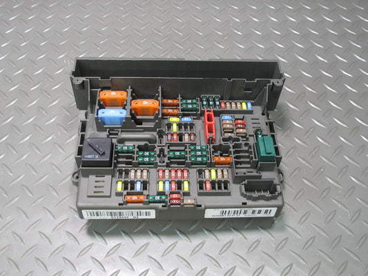 07-13 BMW E90 E92 E93 335i Front Power Distribution Fuse Relay Box 9119444 OEM