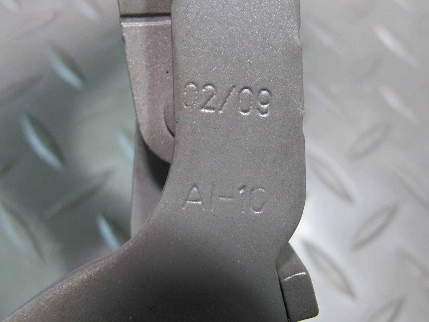 07-13 BMW E90 E92 E93 335i Set of 2 Front Left & Right Hood Bonnet Hinge OEM