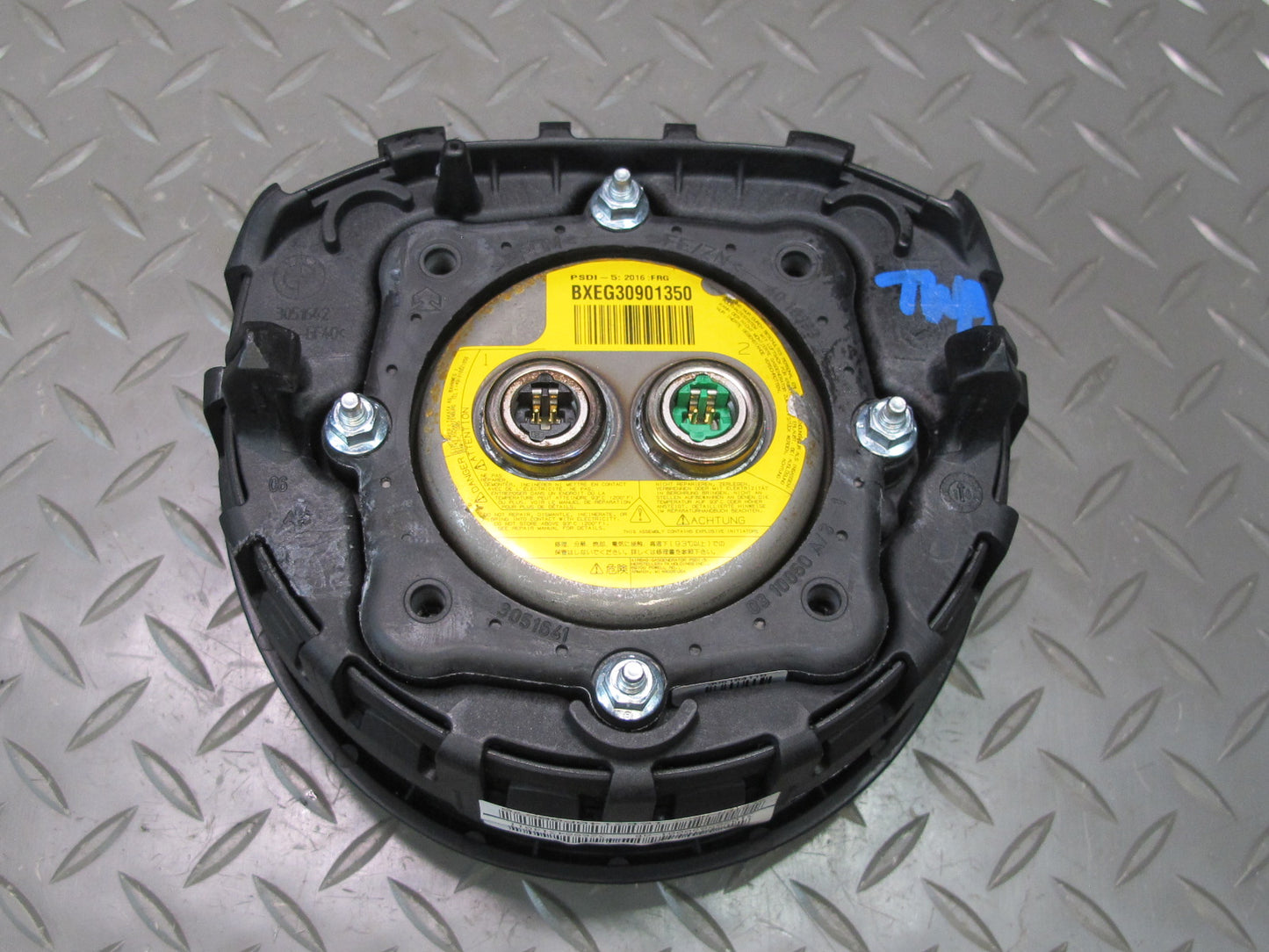 07-10 BMW E90 E91 E92 E93 FRONT LEFT DRIVER SIDE SPORT STEERING WHEEL SRS AIRBAG 3051642 OEM