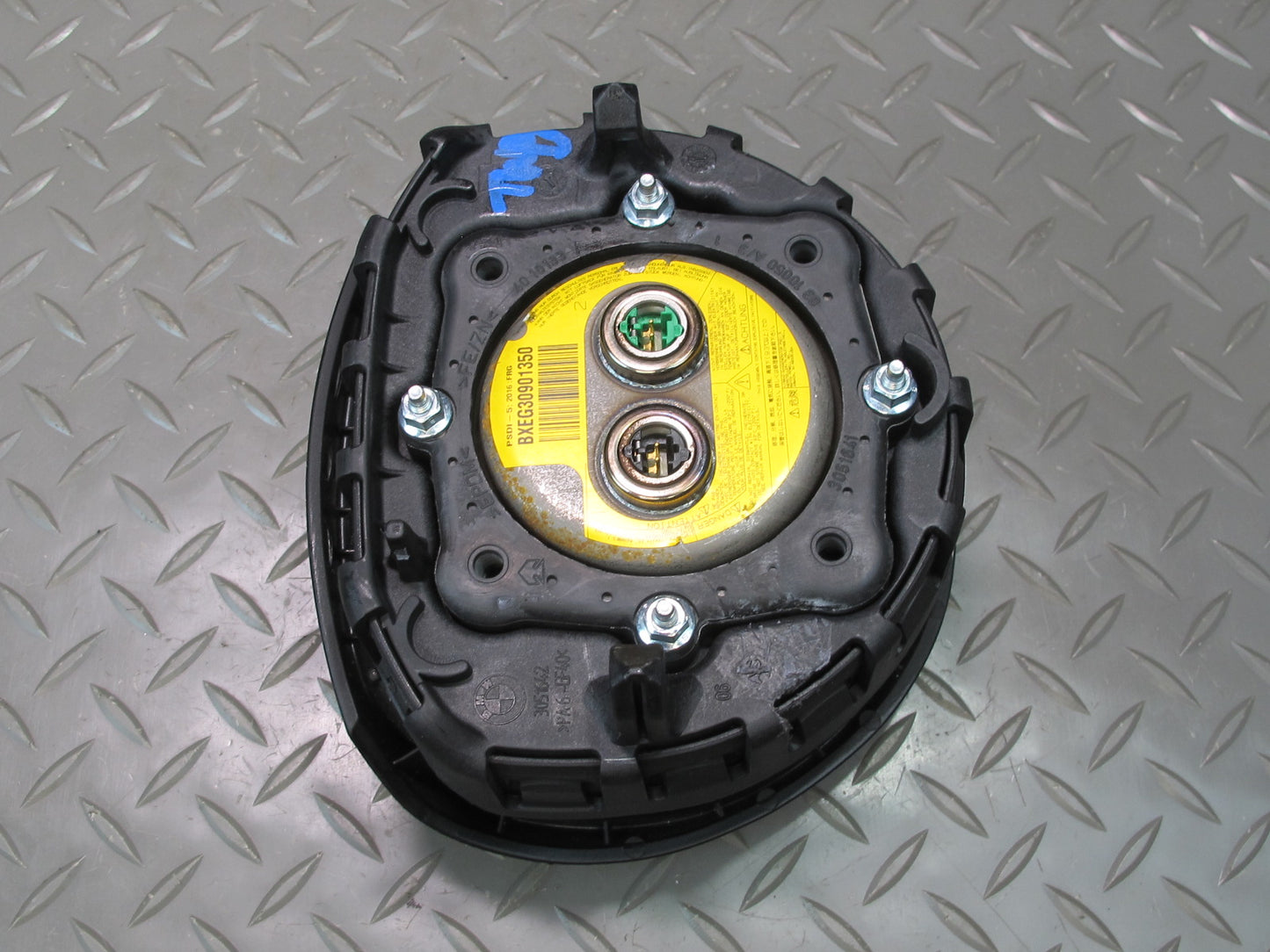 07-10 BMW E90 E91 E92 E93 FRONT LEFT DRIVER SIDE SPORT STEERING WHEEL SRS AIRBAG 3051642 OEM