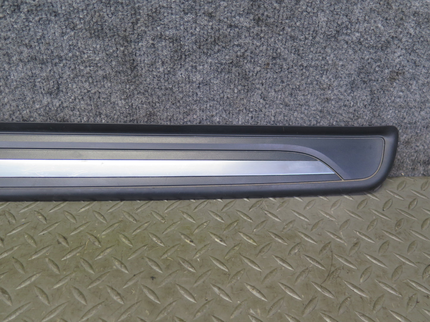 07-13 BMW E92 E93 335i Left & Right Door Scuff Sill Plate Trim Panel Set OEM