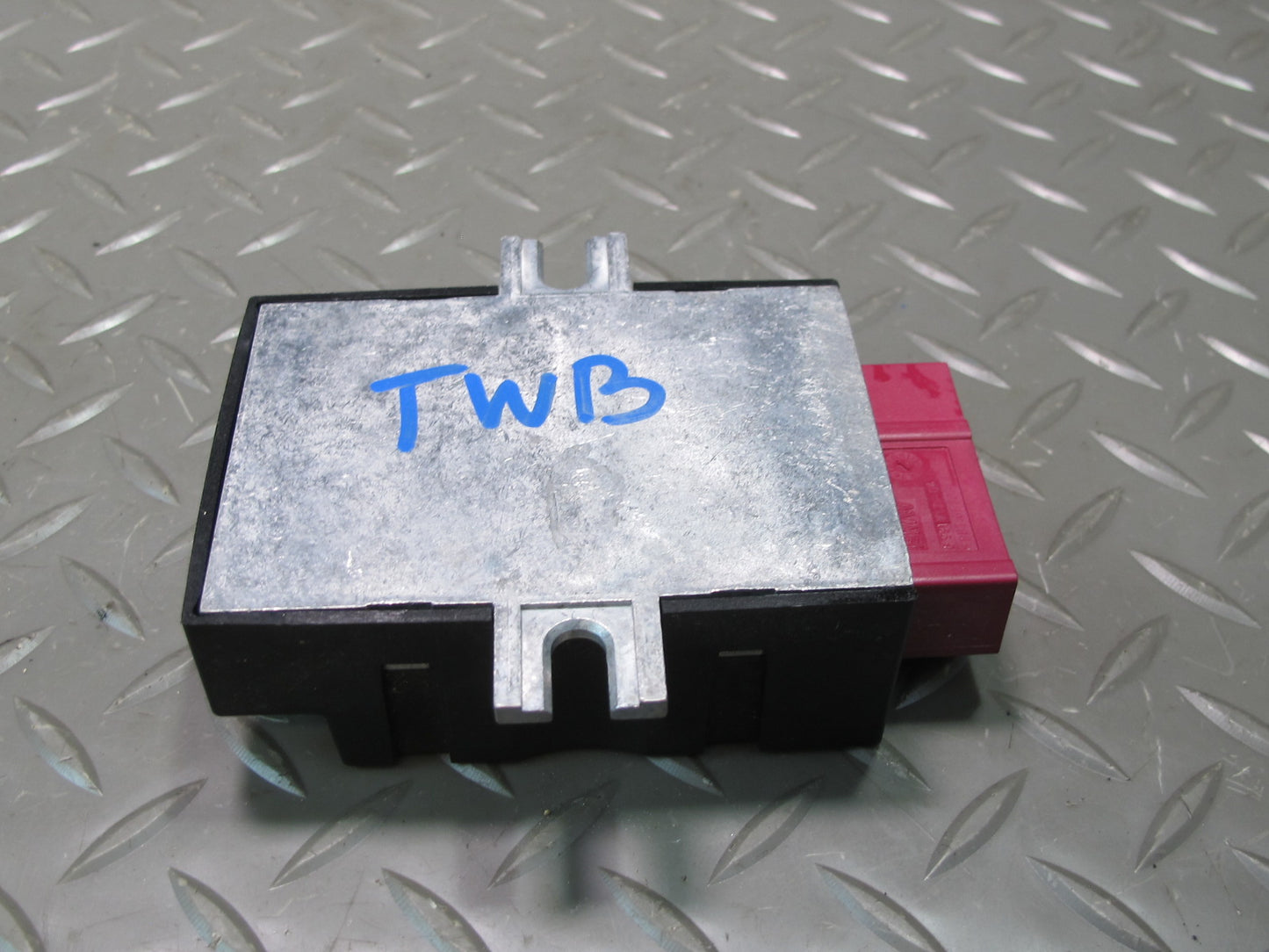 2009 BMW E90 E92 E93 335i Fuel Pump Control Module 7218339 OEM