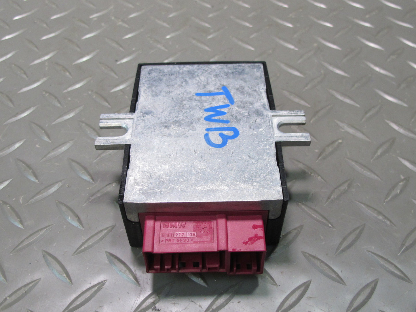 2009 BMW E90 E92 E93 335i Fuel Pump Control Module 7218339 OEM