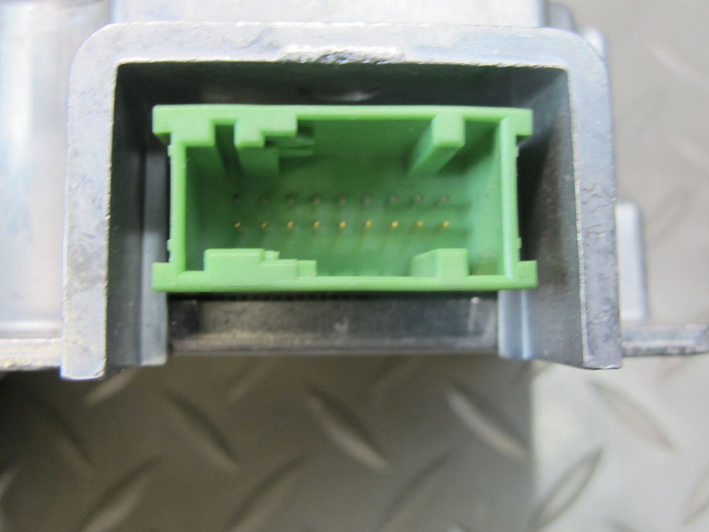 08-10 BMW E93 335i Convertible Rollover Computer Control Module 9187933 OEM