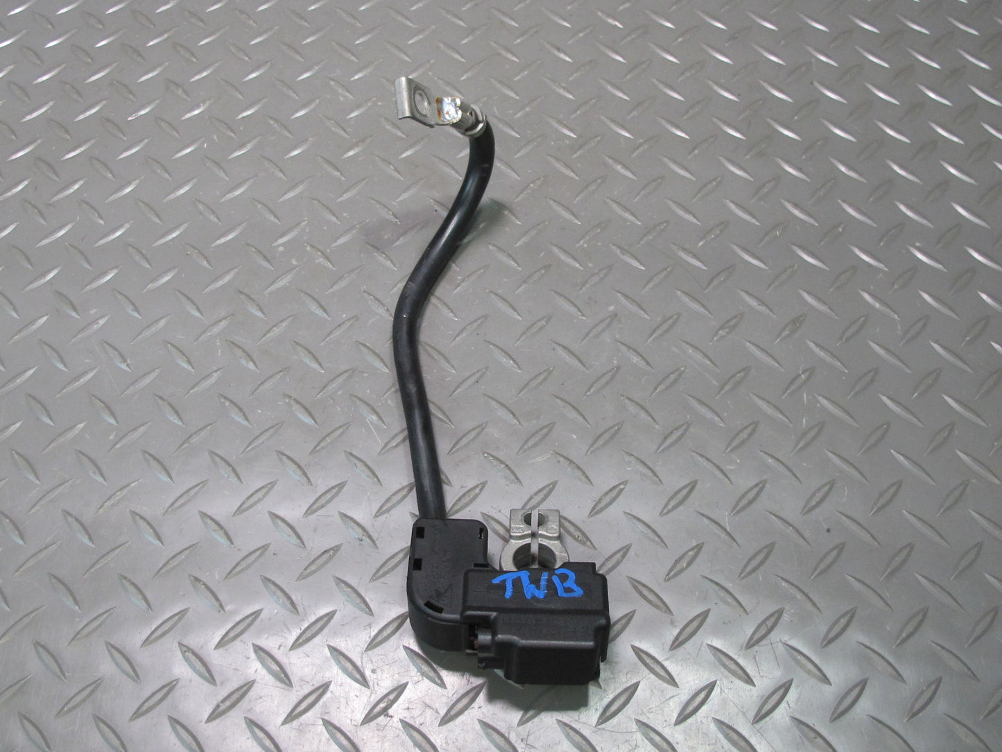 08-10 BMW E90 E92 E93 335i Rear Trunk Negative IBS Battery Cable 9184207 OEM