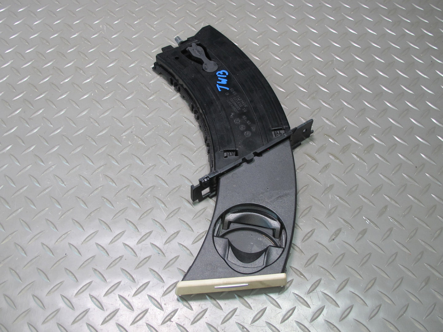 07-13 BMW E90 E92 E93 335i Dash Front Left CUP Holder 7127406 OEM