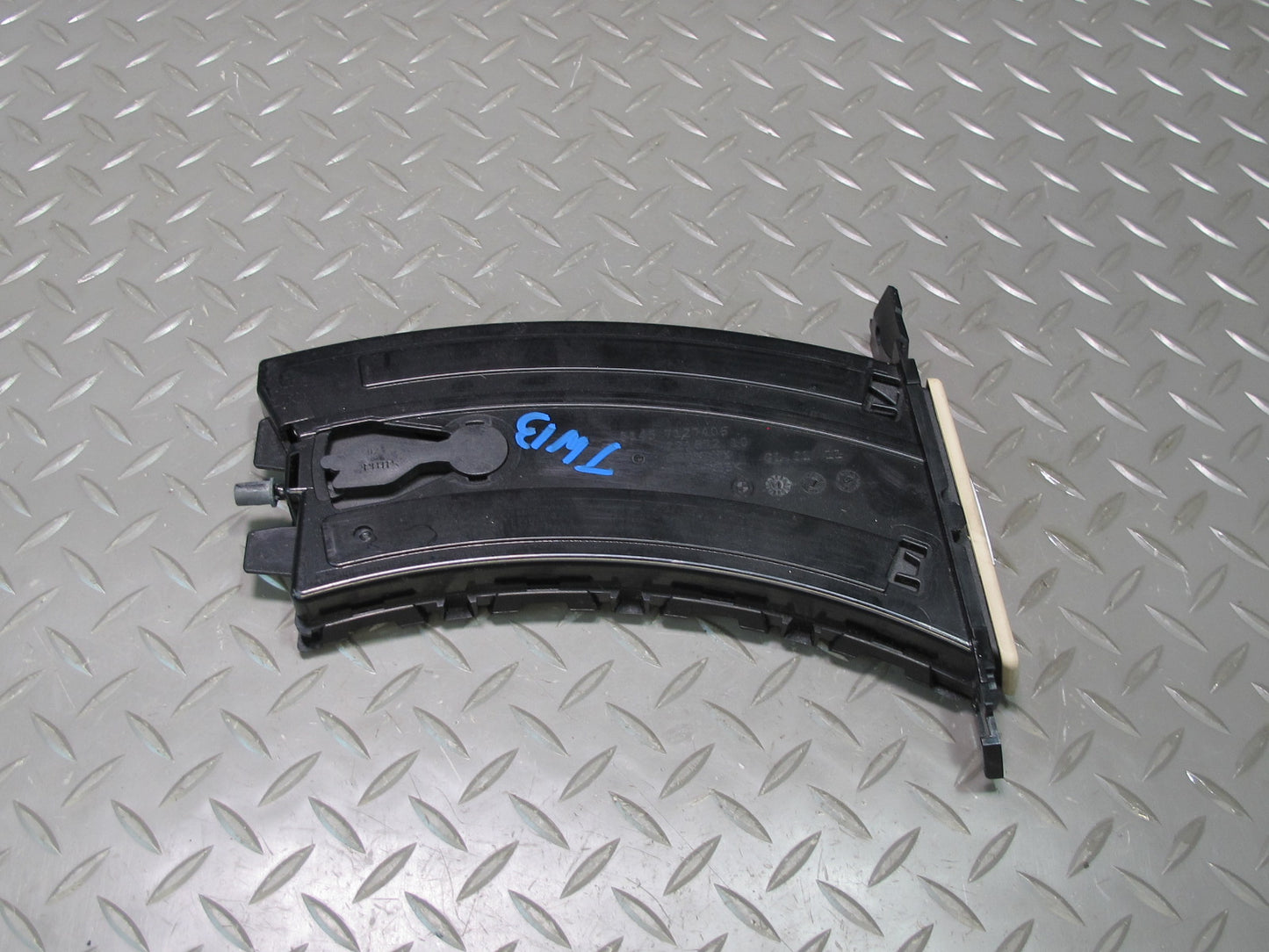 07-13 BMW E90 E92 E93 335i Dash Front Left CUP Holder 7127406 OEM