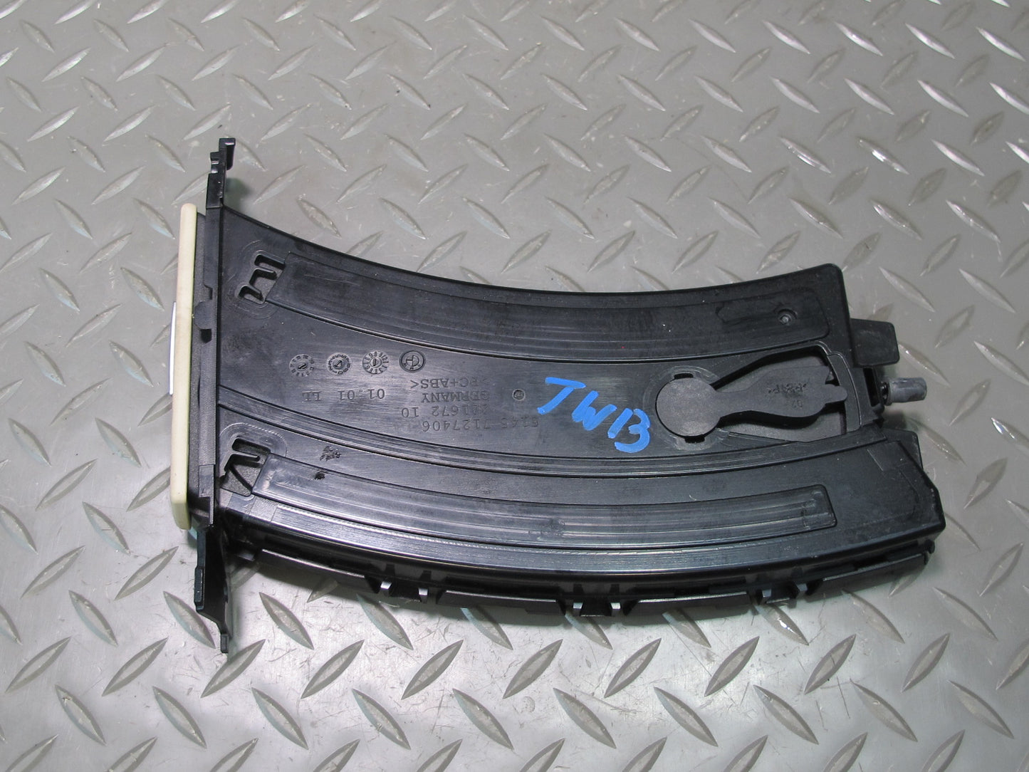 07-13 BMW E90 E92 E93 335i Dash Front Left CUP Holder 7127406 OEM