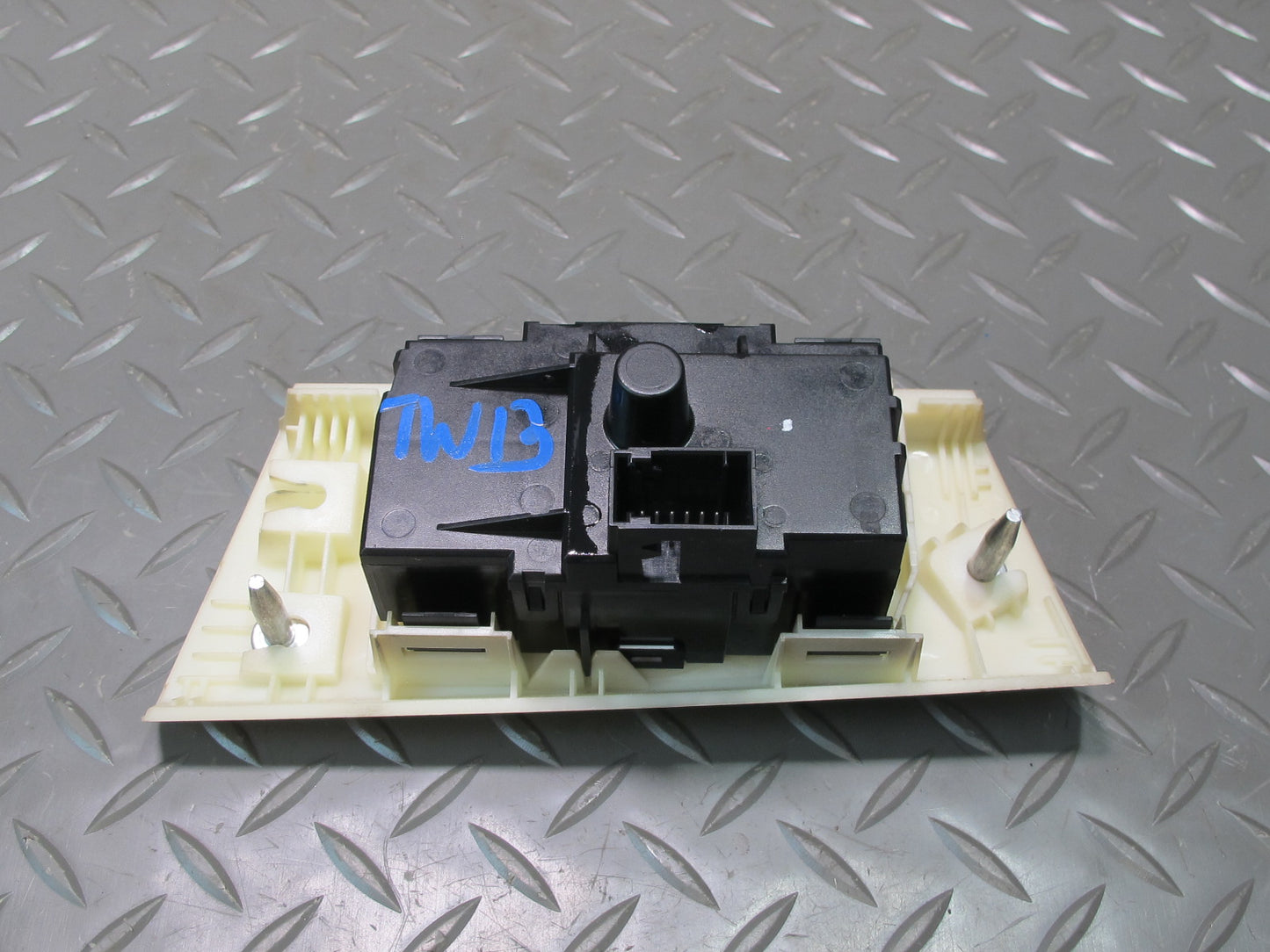 07-13 BMW E92 E93 335i Headlight Fog Light Control Switch w Trim 9169410 OEM