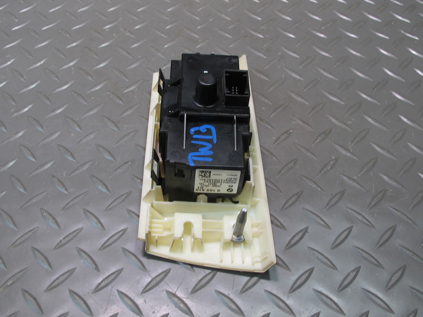 07-13 BMW E92 E93 335i Headlight Fog Light Control Switch w Trim 9169410 OEM