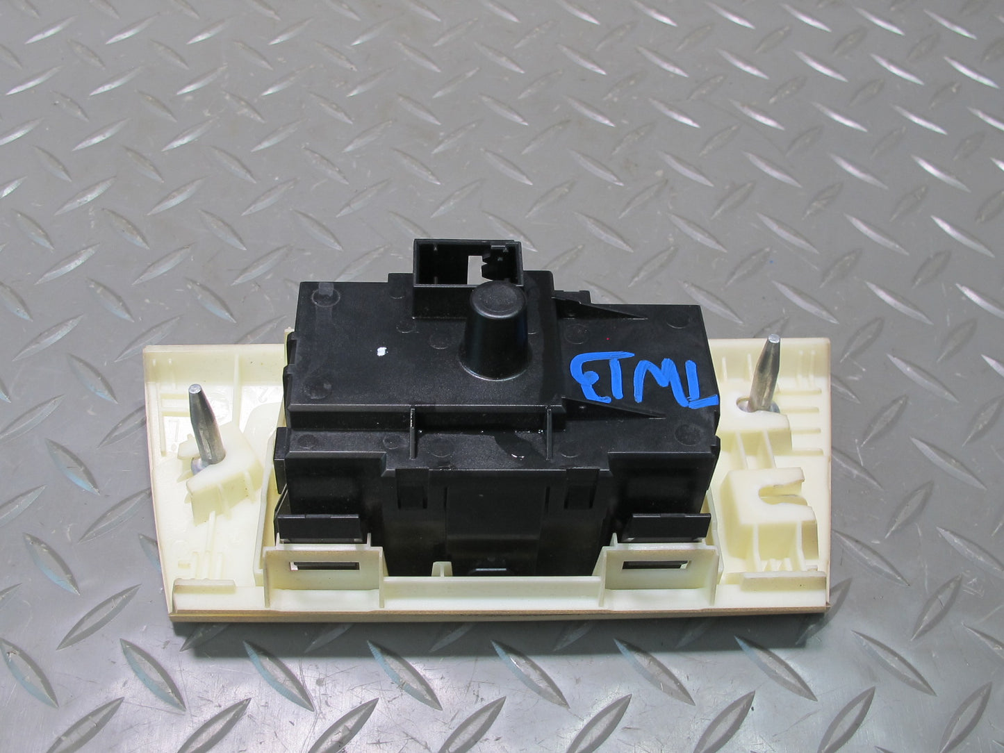 07-13 BMW E92 E93 335i Headlight Fog Light Control Switch w Trim 9169410 OEM