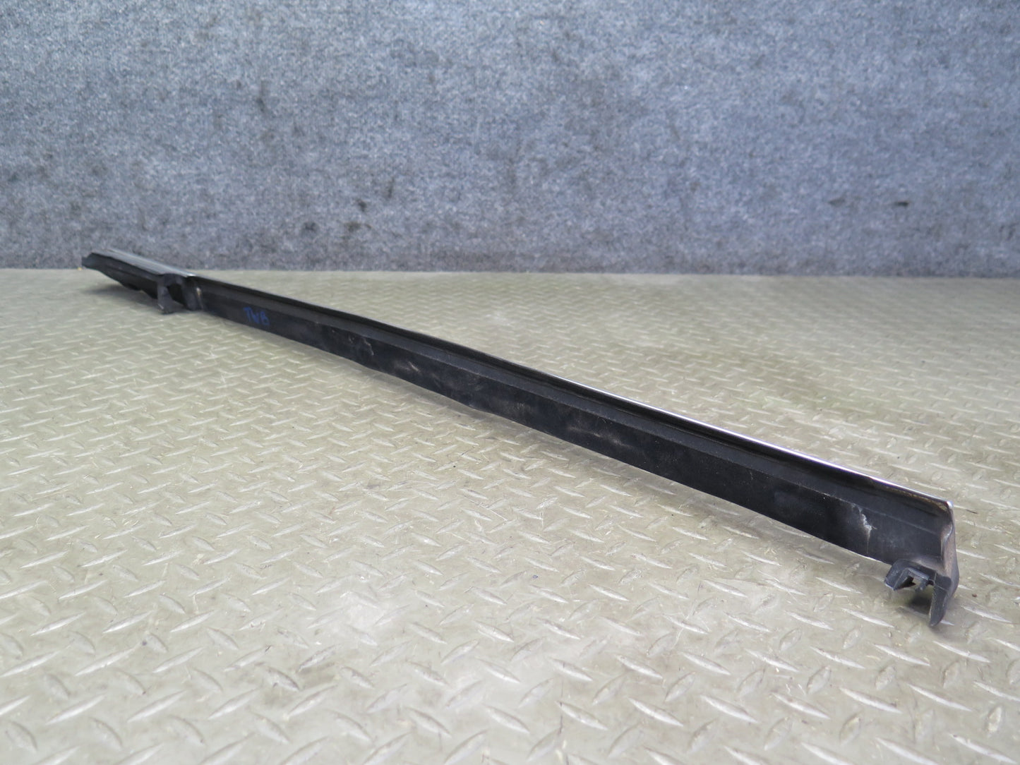07-13 BMW E93 335i Convert Rear Left Right Quarter Window Chrome Molding Set OEM