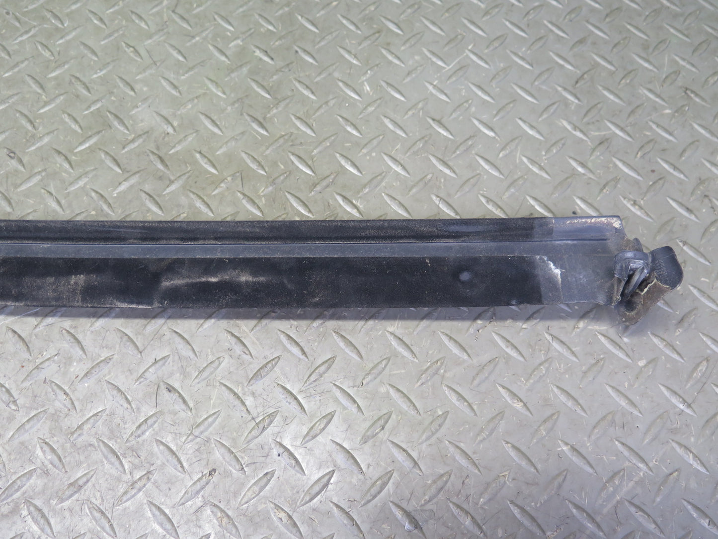 07-13 BMW E93 335i Convert Rear Left Right Quarter Window Chrome Molding Set OEM