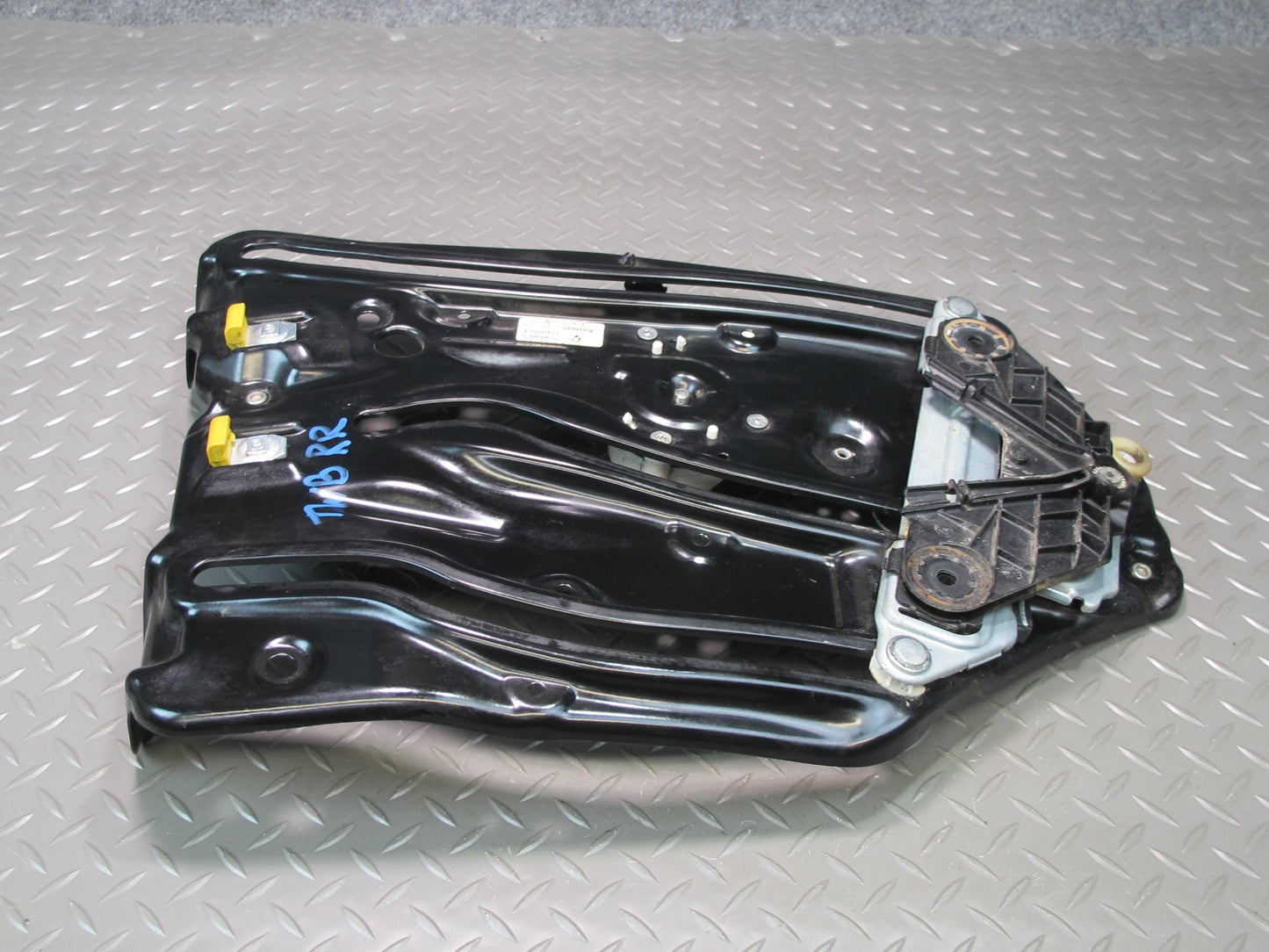 07-13 BMW E93 335i Convertible Rear Right Quarter Window Regulator w Motor OEM