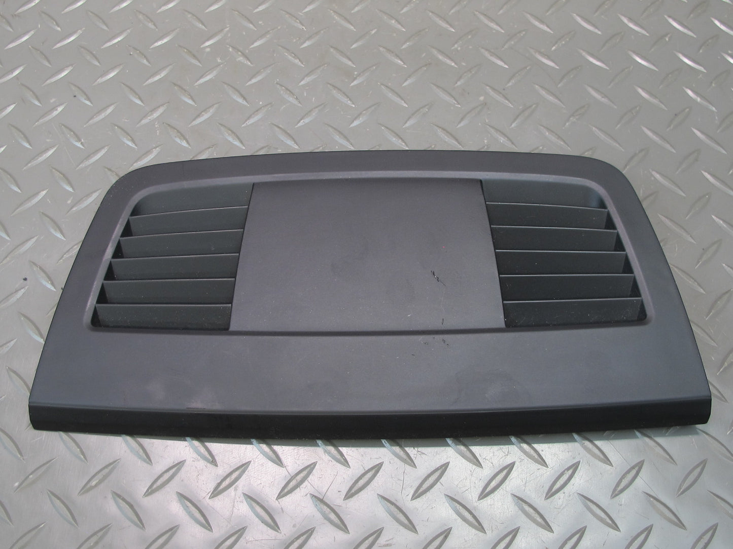 07-13 BMW E90 E92 E93 335i Dash Front Center Grille Trim Cover Panel 7130751 OEM