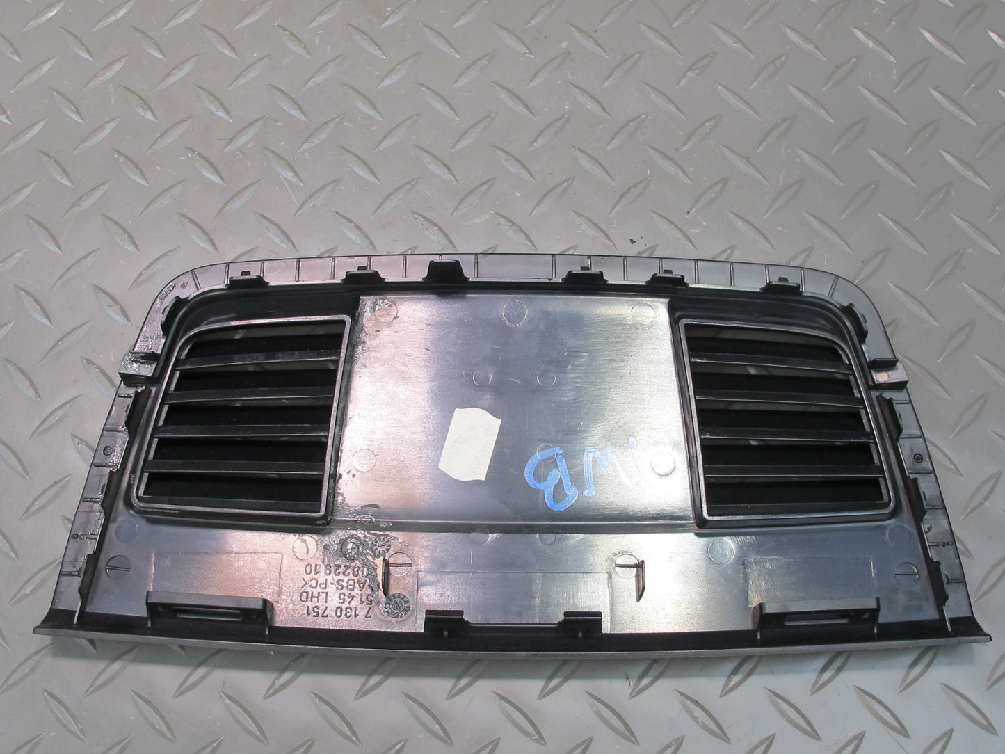07-13 BMW E90 E92 E93 335i Dash Front Center Grille Trim Cover Panel 7130751 OEM