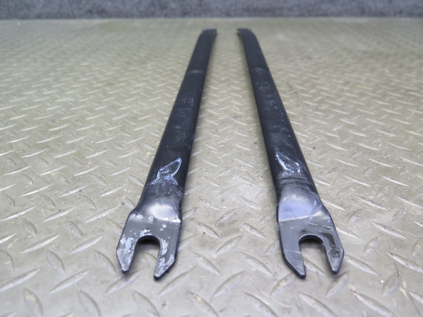 07-13 BMW E90 E92 E93 335i Set of 2 Front Strut Tower Brace Rod Support OEM