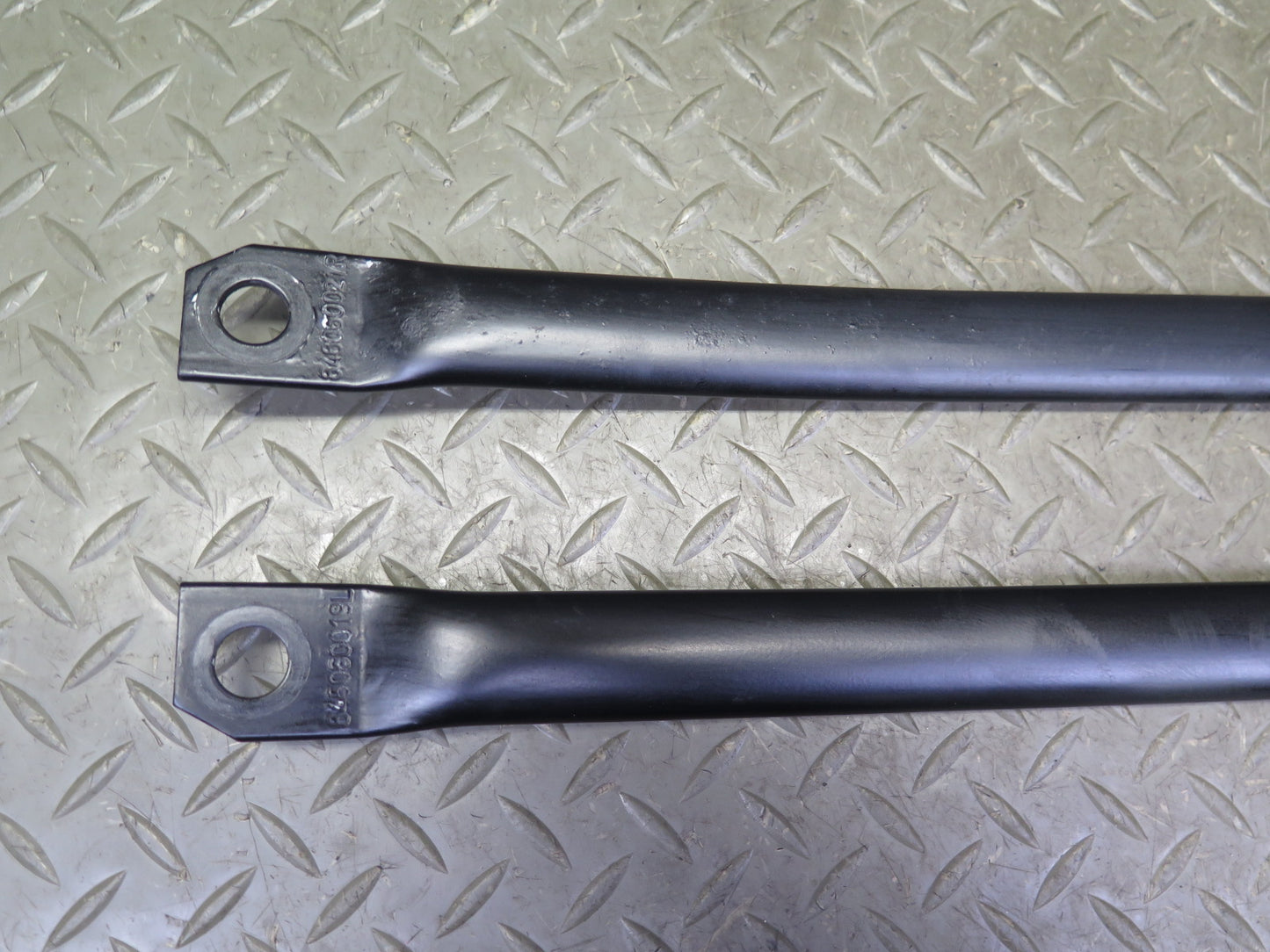 07-13 BMW E90 E92 E93 335i Set of 2 Front Strut Tower Brace Rod Support OEM