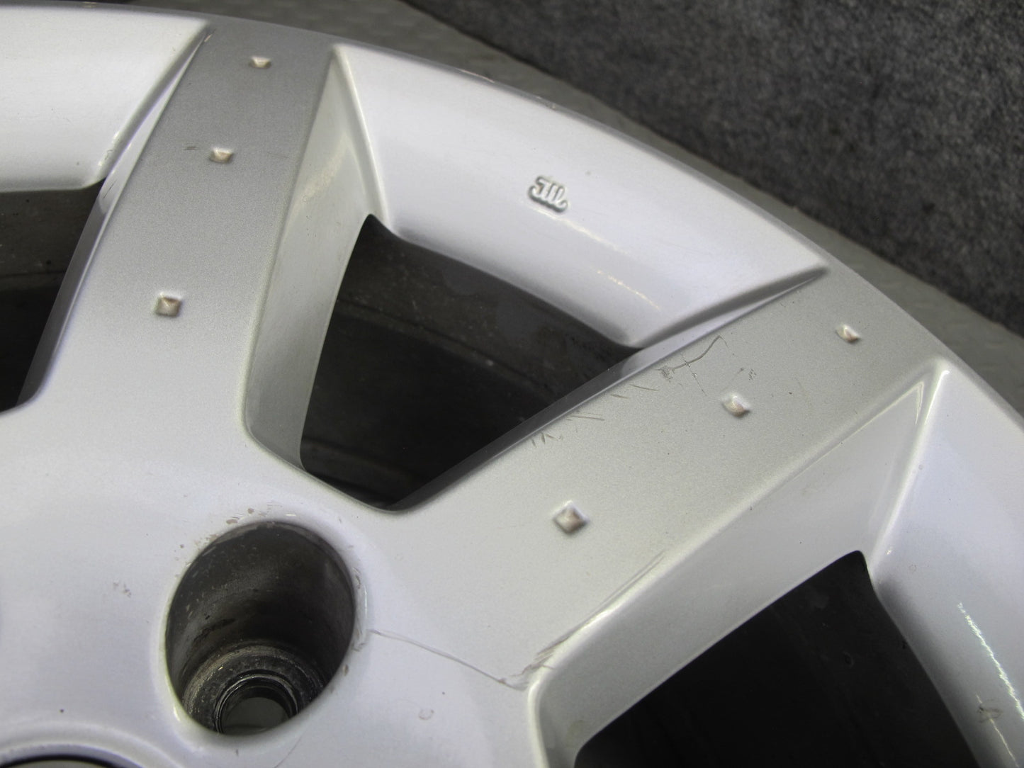 04-05 Nissan Z33 350Z Convert Set of 4 R17" Alloy Wheel Rim 17x7.5JJ 17x8JJ OEM