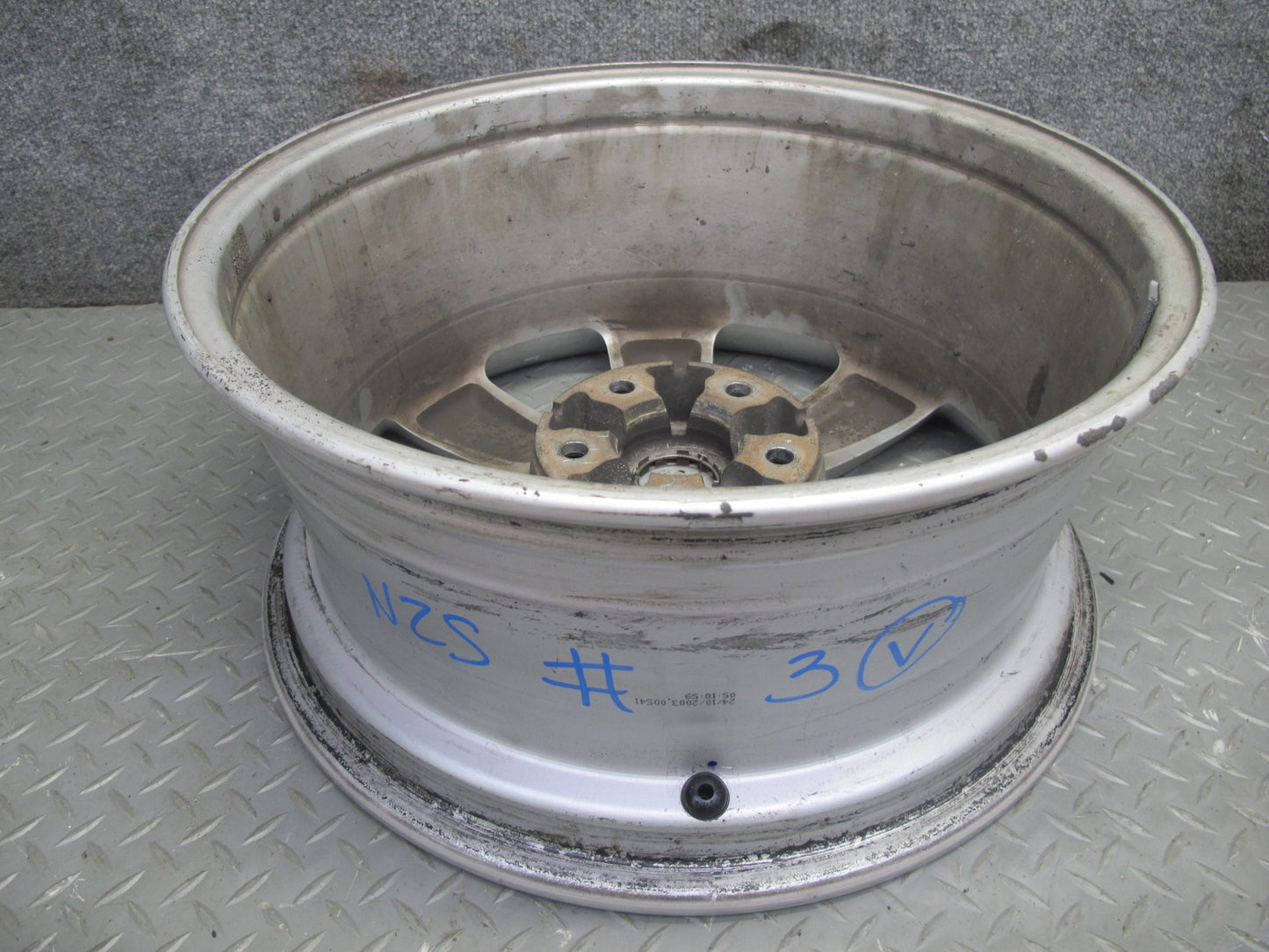 04-05 Nissan Z33 350Z Convert Set of 4 R17" Alloy Wheel Rim 17x7.5JJ 17x8JJ OEM