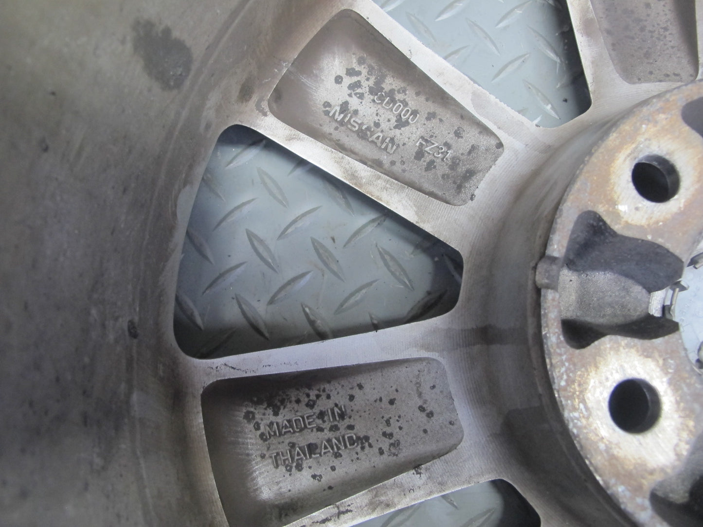 04-05 Nissan Z33 350Z Convert Set of 4 R17" Alloy Wheel Rim 17x7.5JJ 17x8JJ OEM