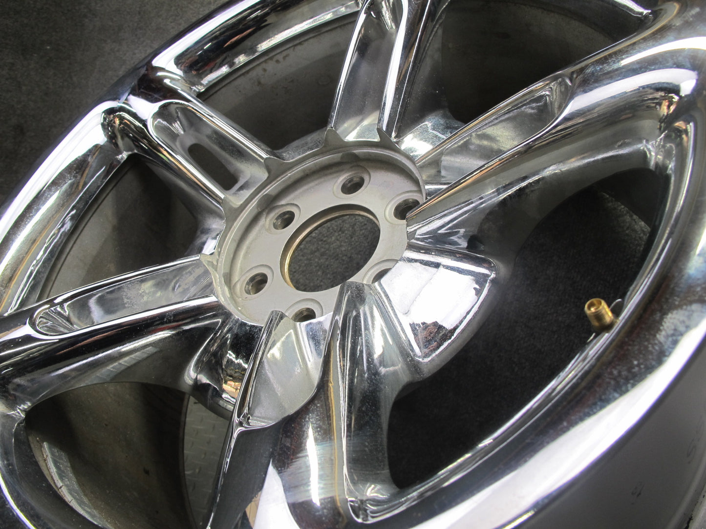 03-06 Chevrolet SSR Rear Factory R20 20" Alloy Wheel Rim 20X10J ET14 Chrome OEM