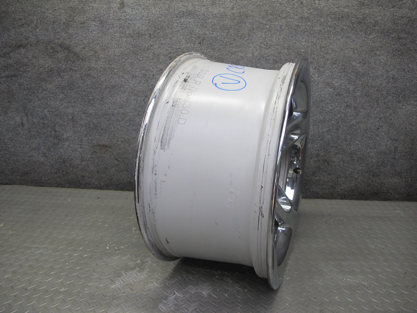 03-06 Chevrolet SSR Rear Factory R20 20" Alloy Wheel Rim 20X10J ET14 Chrome OEM