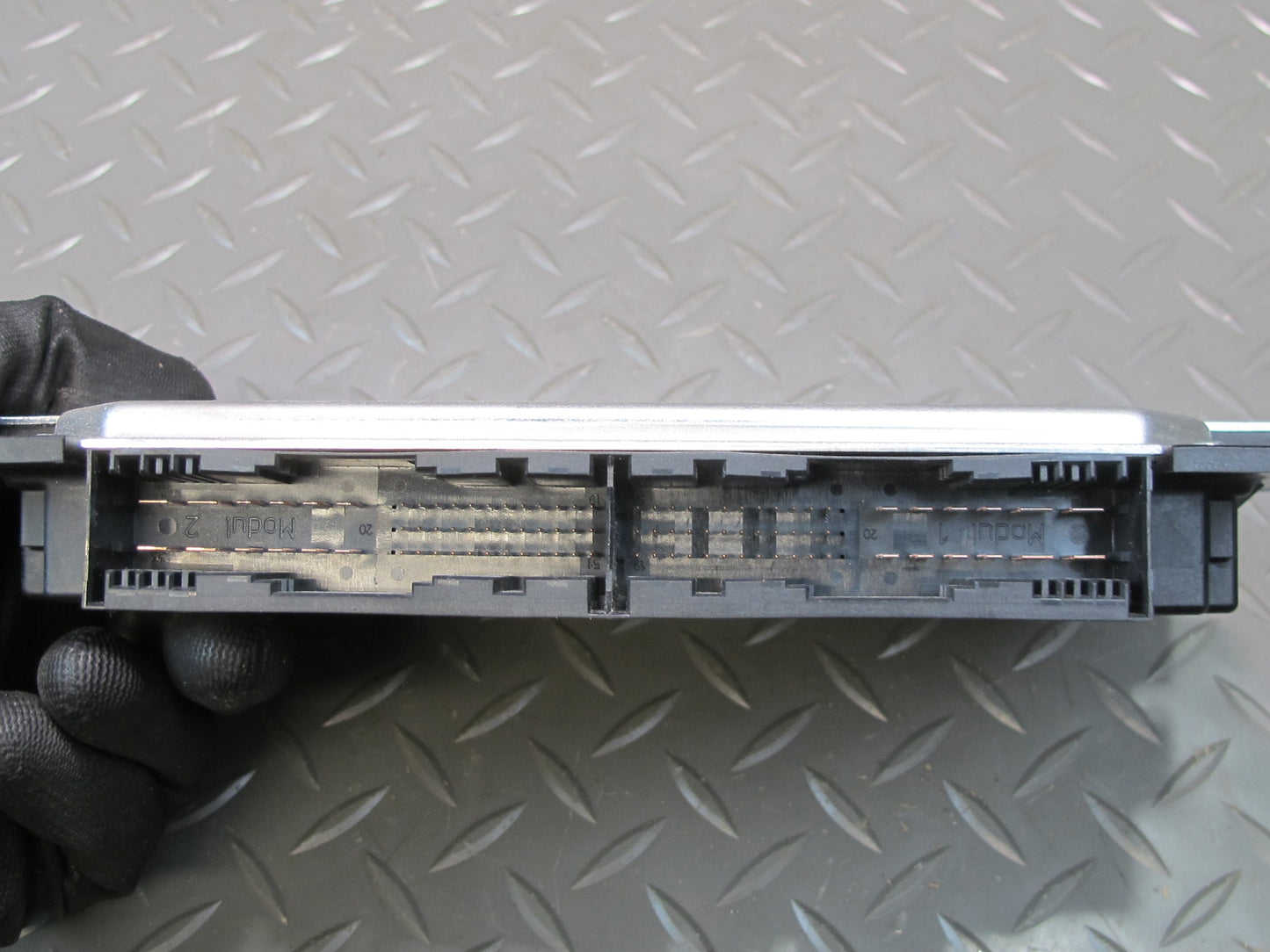 07-10 BMW E90 E92 E93 335i PL2 FRM2 Footwell Light Control Module 9204527 OEM